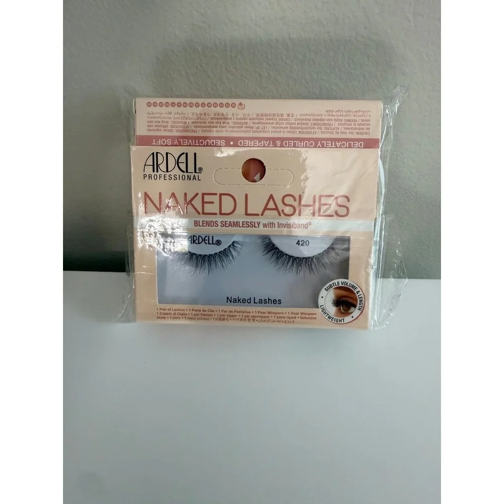 Ardell Naked Lashes 420 Womens 4 Pack Black Natural Volume Invisiband NWT